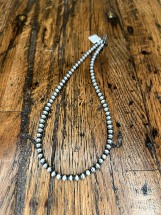 24" 5mm Navajo Pearl